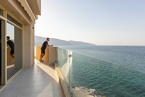 Atana Khasab Hotel