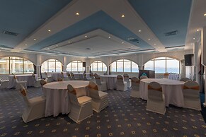 Atana Khasab Hotel
