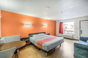 Motel 6 Regina, SK