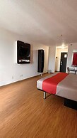 Motel 6 Regina, SK