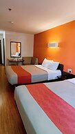 Motel 6 Regina, SK