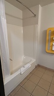 Motel 6 Regina, SK