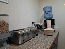 Motel 6 Regina, SK