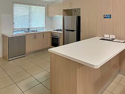 Direct Collective - Villas on Rivergum