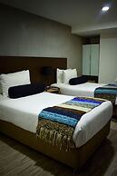 Hotel DC Feria