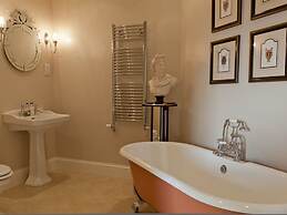West Longridge Manor B&B