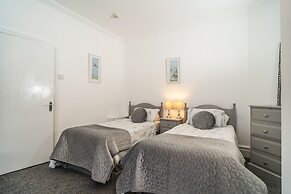 Beachmount Holiday Apartments