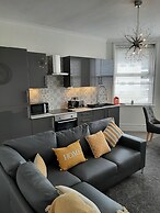 Beachmount Holiday Apartments