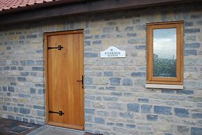 Double-gate Farm