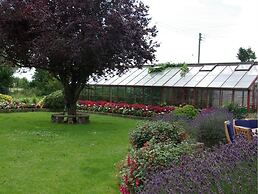 Double-gate Farm