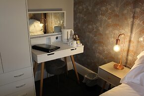 The Darnley Hotel