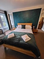 The Darnley Hotel