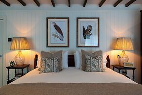 High Corner Inn