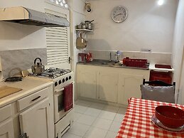 Barbados Chi Guest House