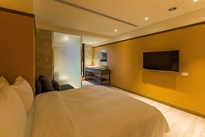 Q21 Hotel