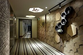 RF Hotel - Zhongxiao