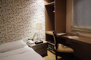 RF Hotel - Zhongxiao