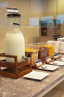 Elite Suites Patong