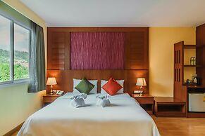 Elite Suites Patong
