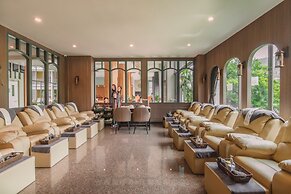 Elite Suites Patong