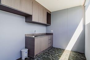 Elite Suites Patong