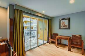 Elite Suites Patong