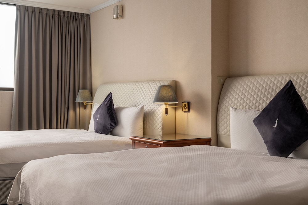 Hotel j Metropolis