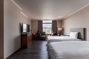 Hotel j Metropolis