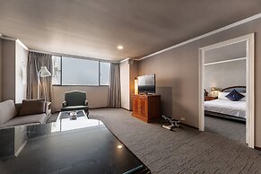 Hotel j Metropolis