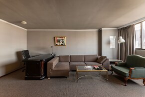 Hotel j Metropolis