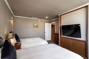 Hotel j Metropolis