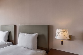 Hotel j Metropolis