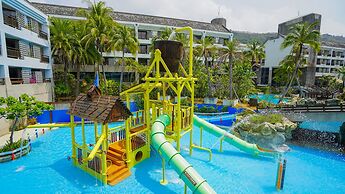 YoHo Beach Resort