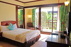 YoHo Beach Resort