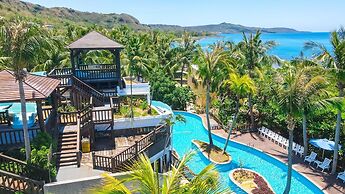 YoHo Beach Resort