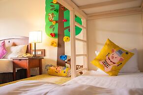YoHo Beach Resort