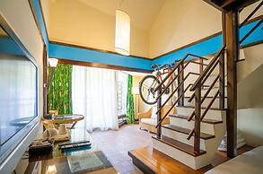 YoHo Beach Resort