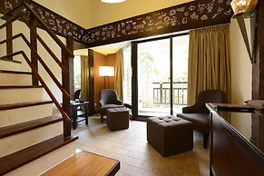 YoHo Beach Resort