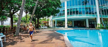 YoHo Beach Resort