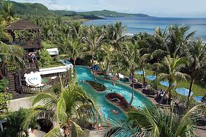 YoHo Beach Resort