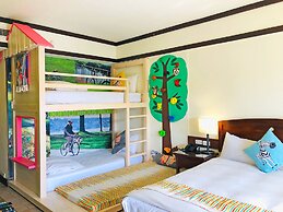 YoHo Beach Resort
