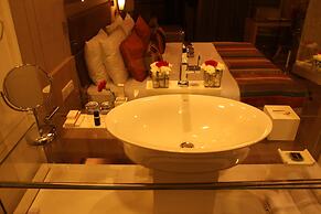 Clarens Hotel
