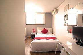 Three Seven Hotel
