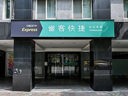 CHECK inn Express Taipei YongKang