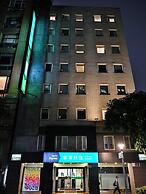 CHECK inn Express Taipei YongKang