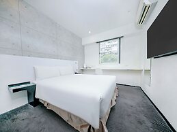 CHECK inn Express Taipei YongKang