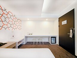 CHECK inn Express Taipei YongKang