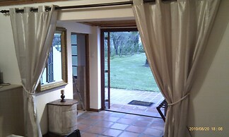 Orange Ville Guesthouse