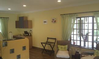 Orange Ville Guesthouse