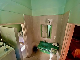 Rejens Hotel